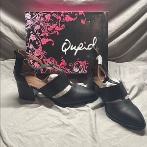 Qupid Black Chunky Heel Shoes